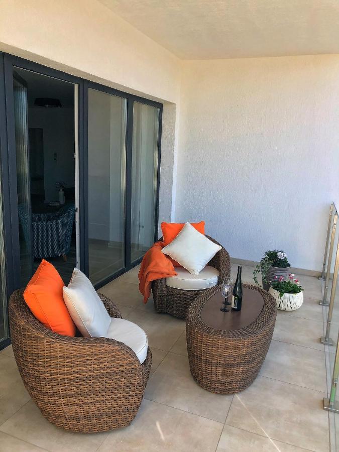 سولنوك Moment Apartments المظهر الخارجي الصورة